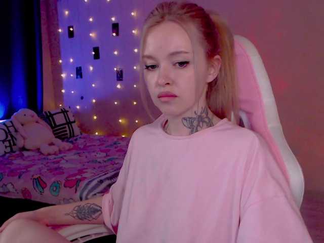 NaughtyMable live cam on BongaCams