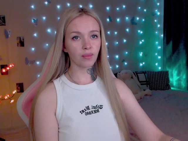 NaughtyMable live cam on BongaCams
