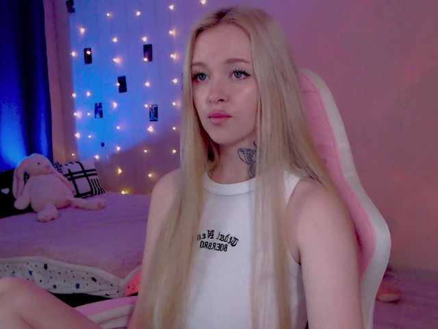 NaughtyMable live cam on BongaCams