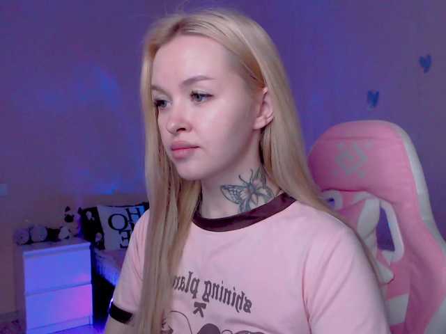 NaughtyMable's BongaCams show and profile