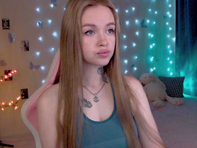 NaughtyMable live cam on BongaCams