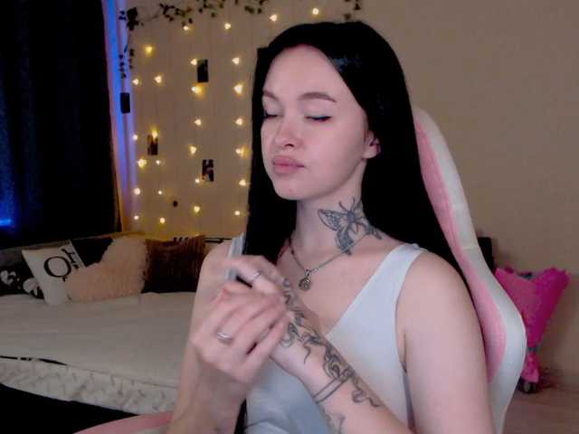 NaughtyMable live cam on BongaCams