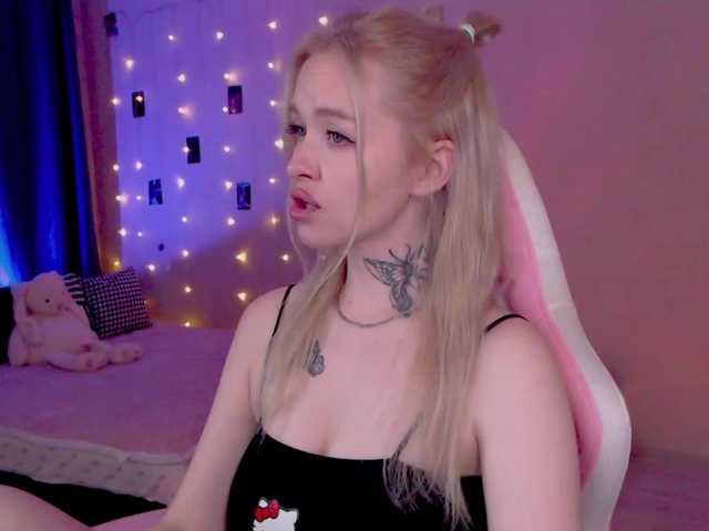 NaughtyMable live cam on BongaCams