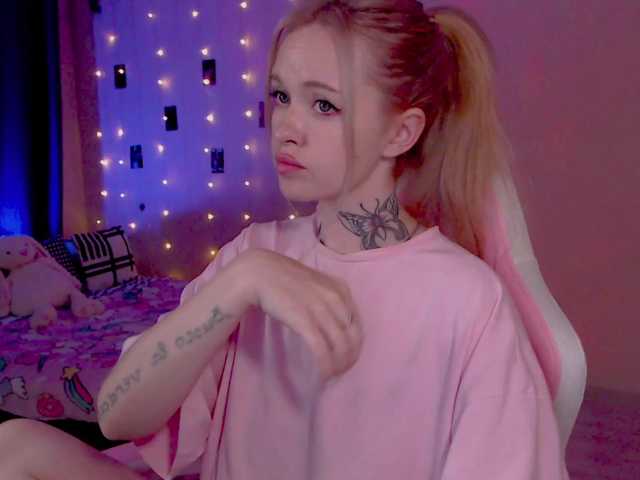 NaughtyMable live cam on BongaCams