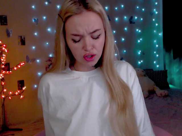 NaughtyMable live cam on BongaCams