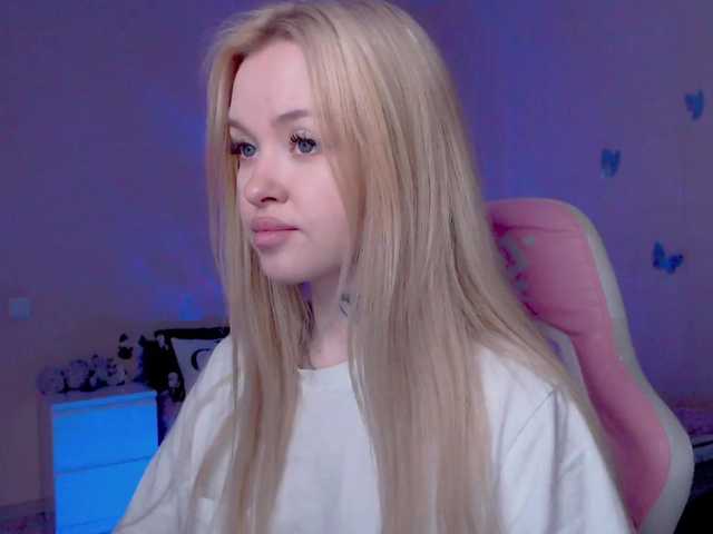 NaughtyMable's BongaCams show and profile