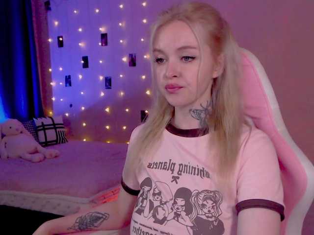 NaughtyMable live cam on BongaCams