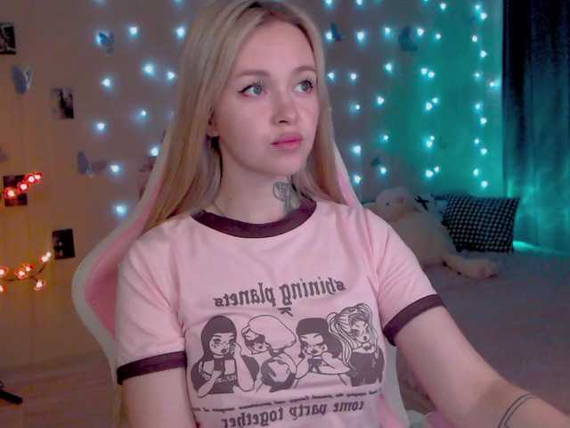 NaughtyMable live cam on BongaCams