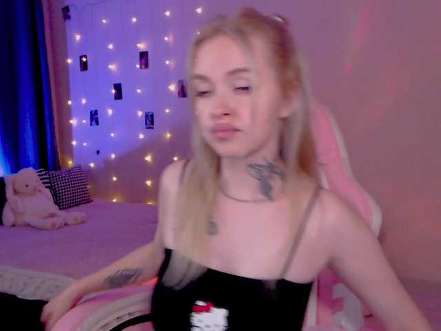 NaughtyMable live cam on BongaCams