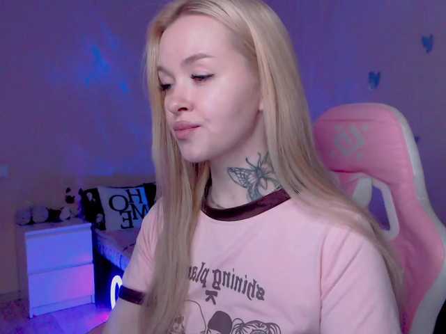 NaughtyMable's BongaCams show and profile