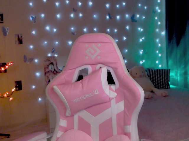 NaughtyMable live cam on BongaCams