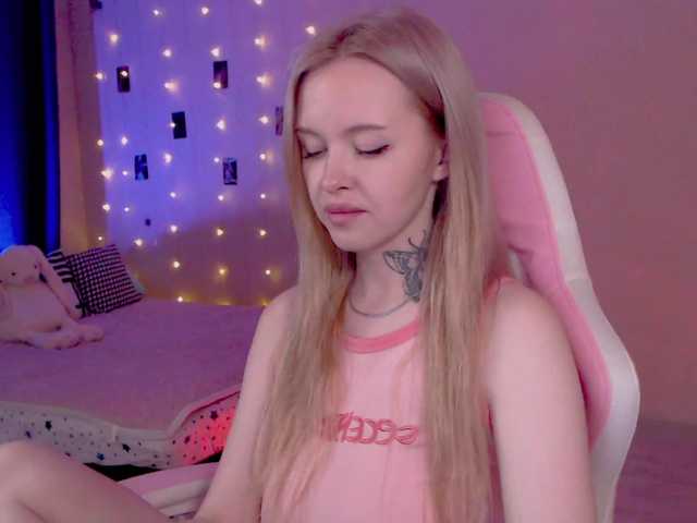 NaughtyMable live cam on BongaCams