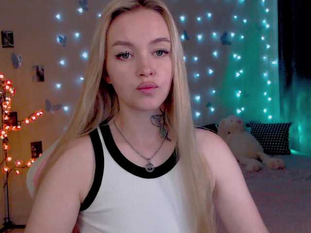 NaughtyMable live cam on BongaCams