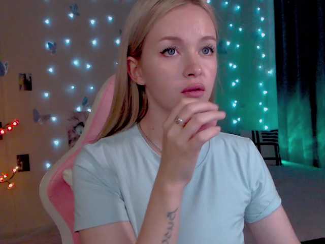 NaughtyMable live cam on BongaCams