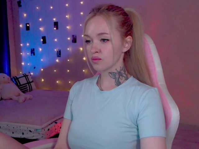 NaughtyMable live cam on BongaCams