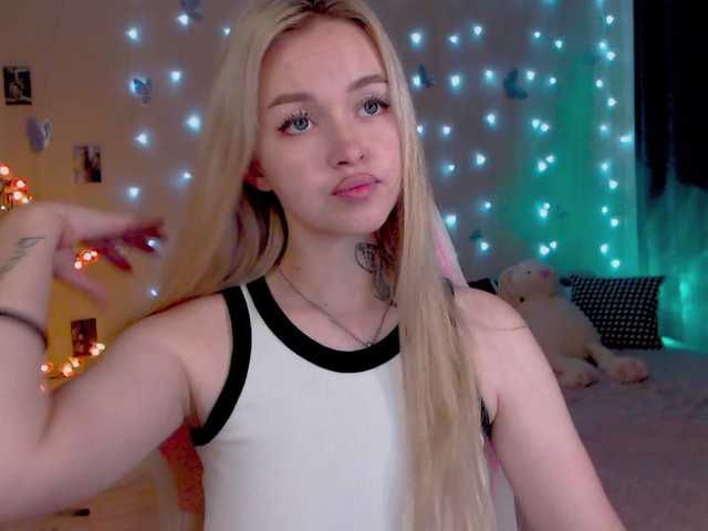 NaughtyMable live cam on BongaCams