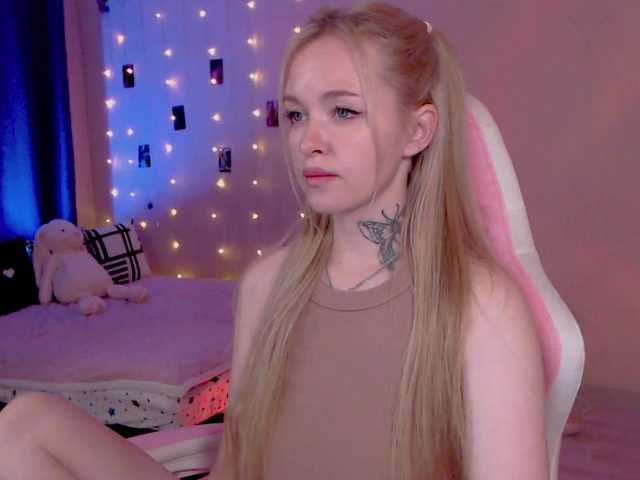 NaughtyMable live cam on BongaCams
