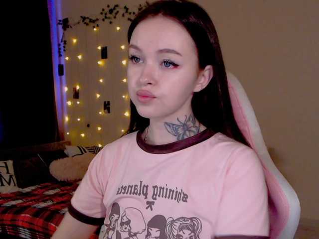 NaughtyMable live cam on BongaCams