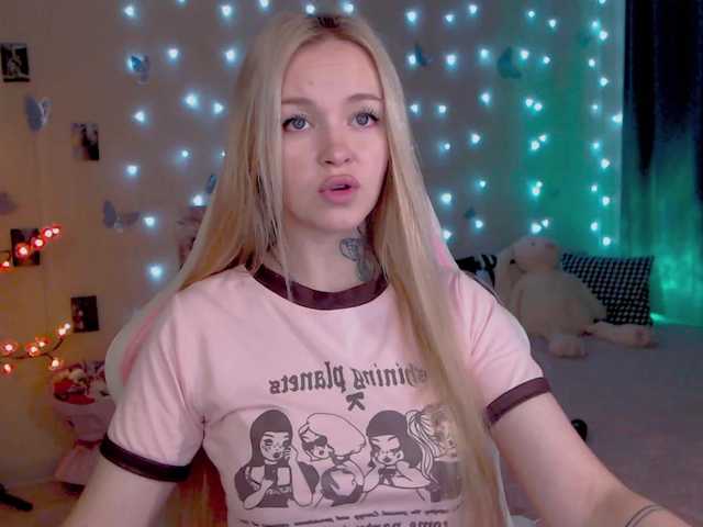 NaughtyMable live cam on BongaCams