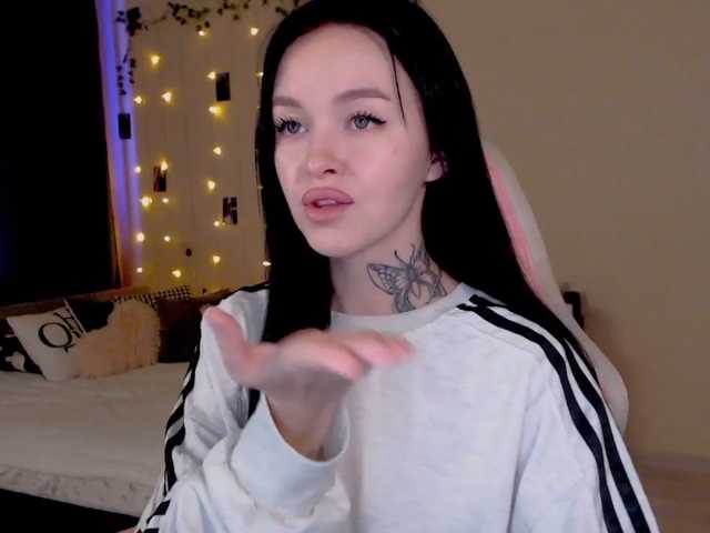 NaughtyMable live cam on BongaCams