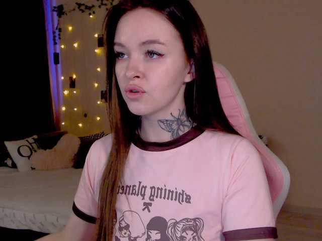 NaughtyMable live cam on BongaCams