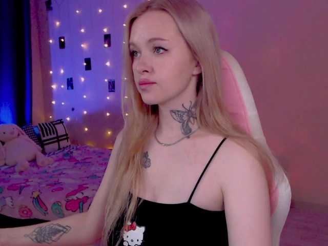 NaughtyMable live cam on BongaCams