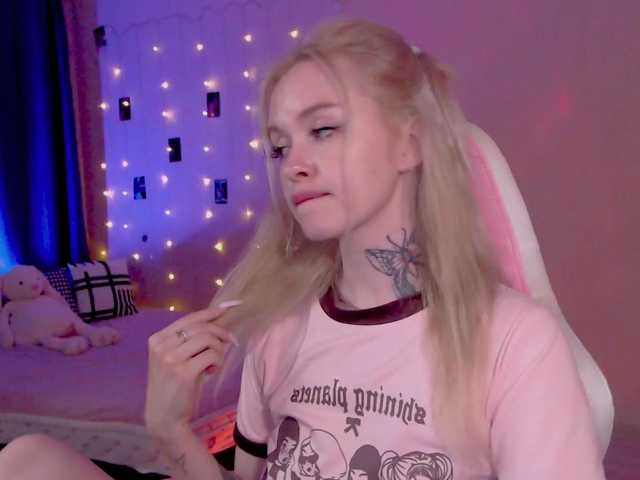 NaughtyMable live cam on BongaCams