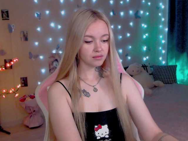 NaughtyMable live cam on BongaCams