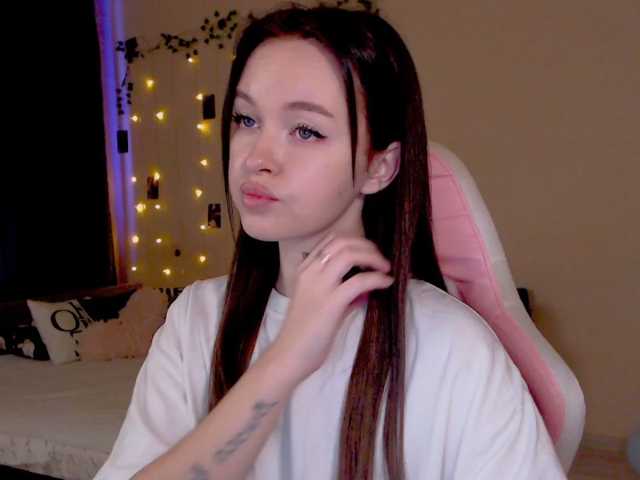 NaughtyMable, en vivo ahora en BongaCams