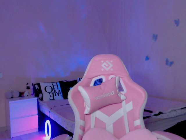 NaughtyMable's BongaCams show and profile