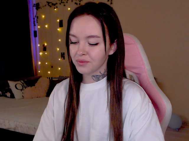NaughtyMable live cam on BongaCams