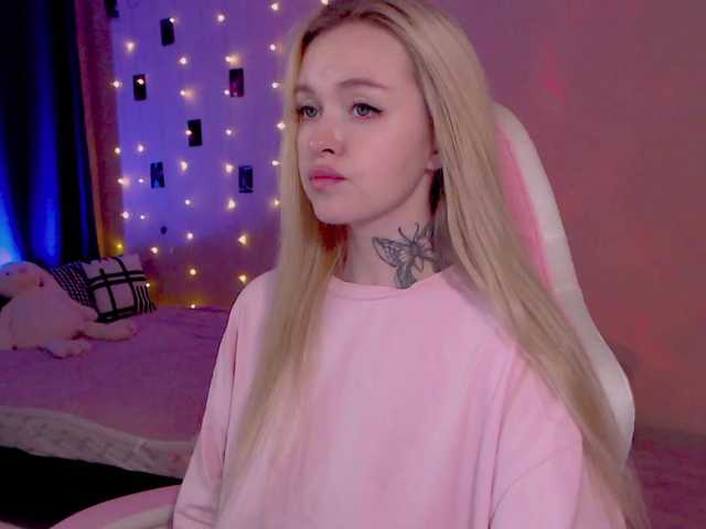 NaughtyMable live cam on BongaCams