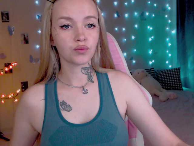 NaughtyMable live cam on BongaCams