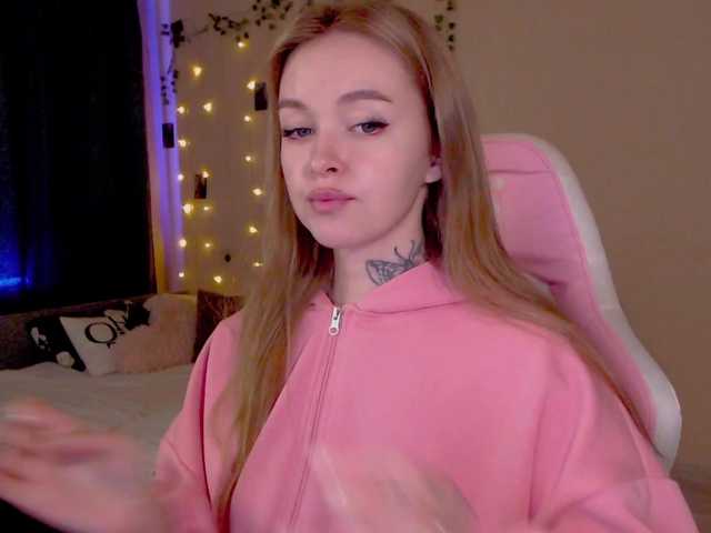 NaughtyMable live cam on BongaCams