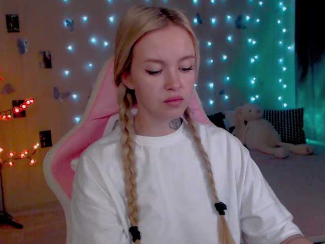 NaughtyMable live cam on BongaCams