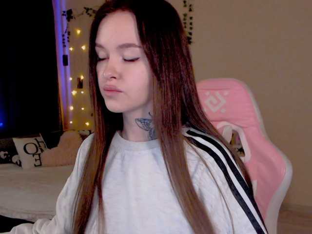 NaughtyMable live cam on BongaCams