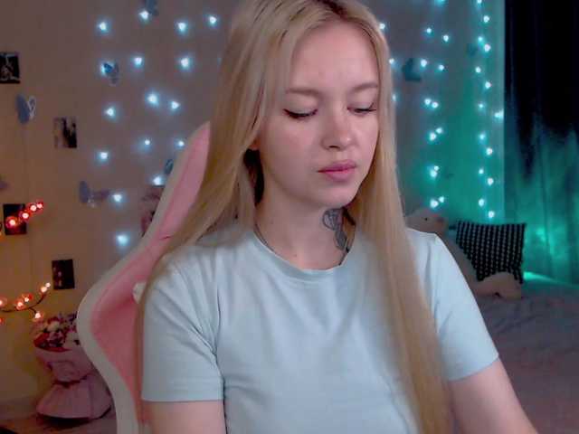 NaughtyMable live cam on BongaCams