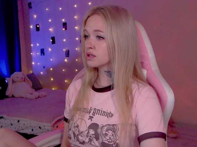 NaughtyMable live cam on BongaCams