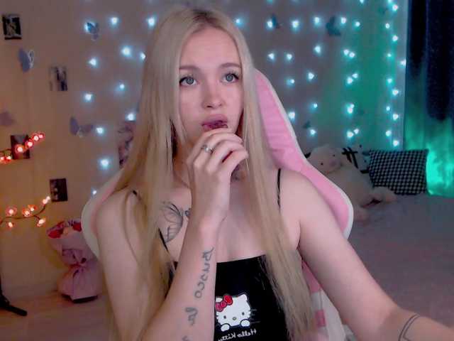 NaughtyMable live cam on BongaCams