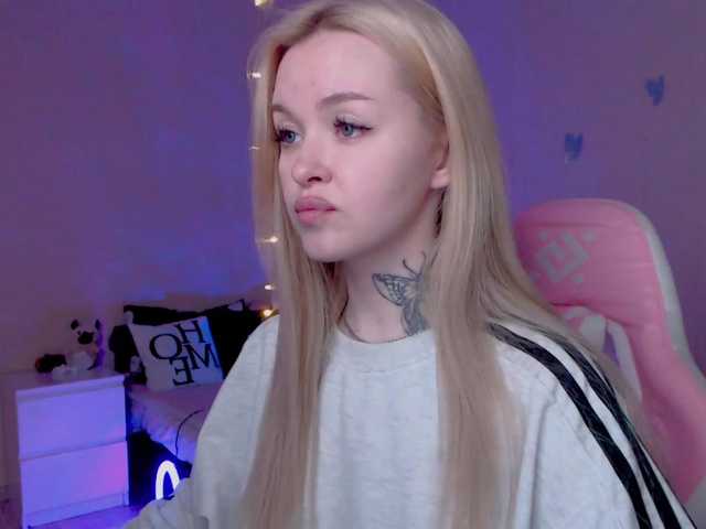 NaughtyMable's BongaCams show and profile