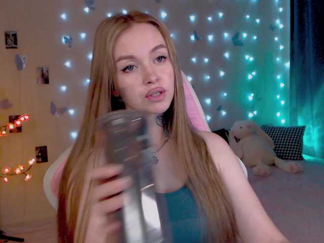 NaughtyMable live cam on BongaCams