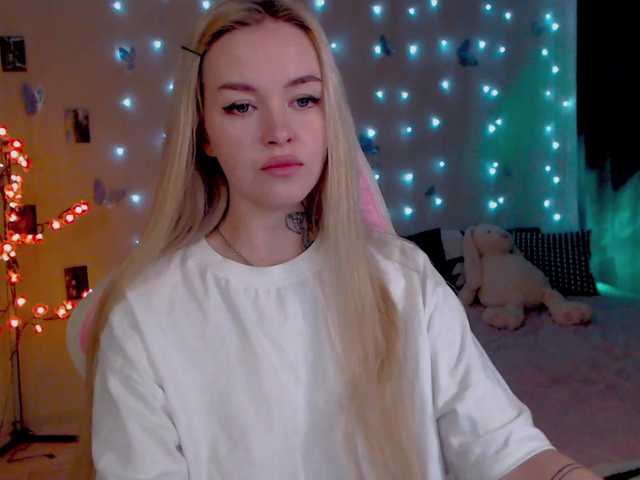 NaughtyMable live cam on BongaCams