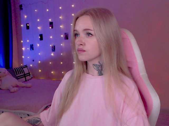NaughtyMable live cam on BongaCams
