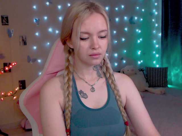 NaughtyMable live cam on BongaCams