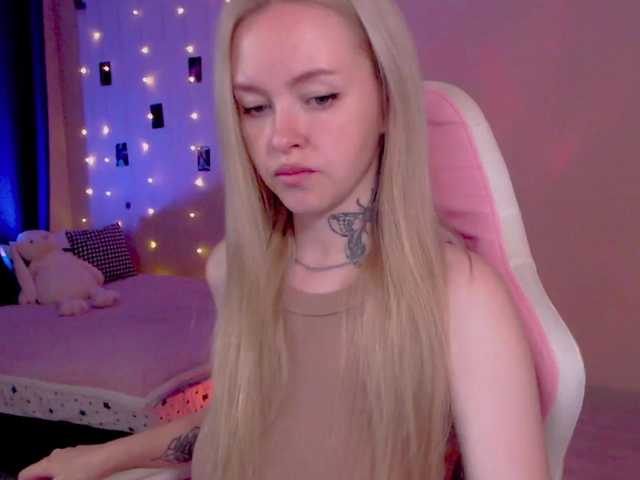 NaughtyMable live cam on BongaCams