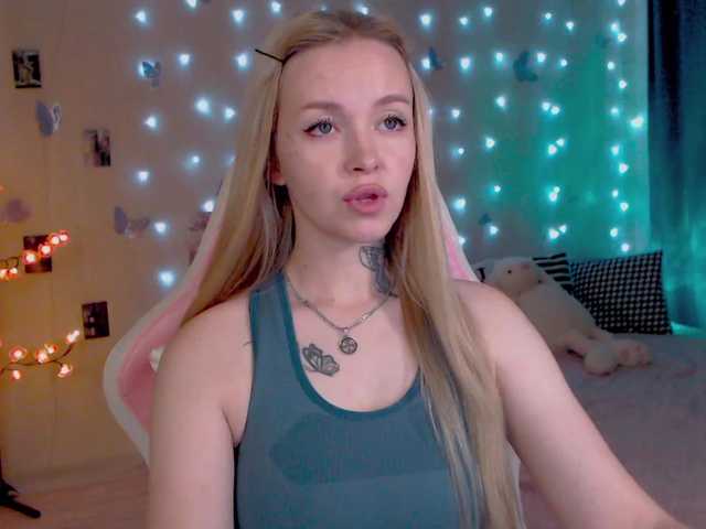 NaughtyMable live cam on BongaCams