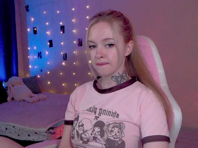 NaughtyMable live cam on BongaCams