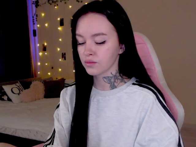 NaughtyMable live cam on BongaCams