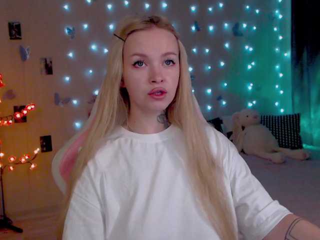 NaughtyMable live cam on BongaCams