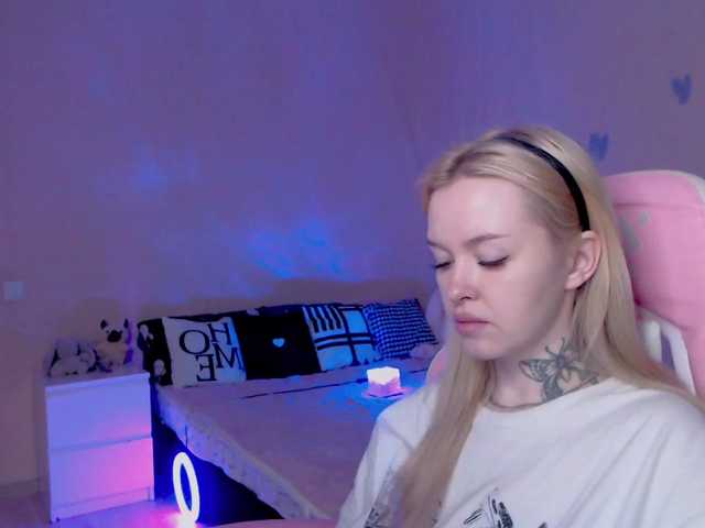 NaughtyMable's BongaCams show and profile